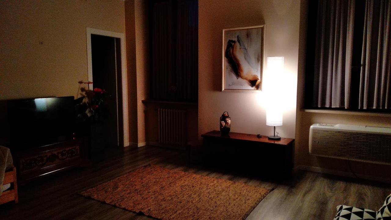 Marconi Rooms Loggia Delle Erbe Verona Bagian luar foto